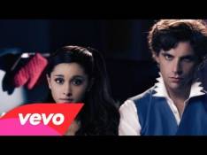 Ariana Grande - Popular Song Letra