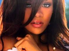 Singles Rihanna - Crazy Little Thing Called Love Letra