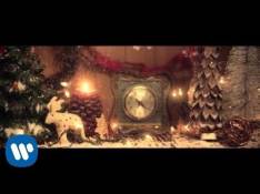 Christina Perri - Something About December Letra